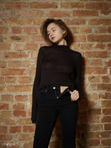 Adorable Hannah Evocatively Getting Nude And Demonstrating Her Fit Figure With Luscious Titties