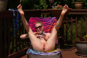 Kallie Taylor Bikini Redhead (6)