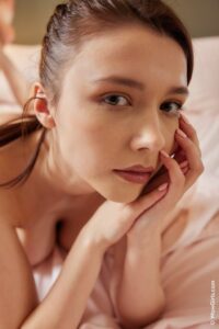 Mila Azul Spreads Pussy (12)